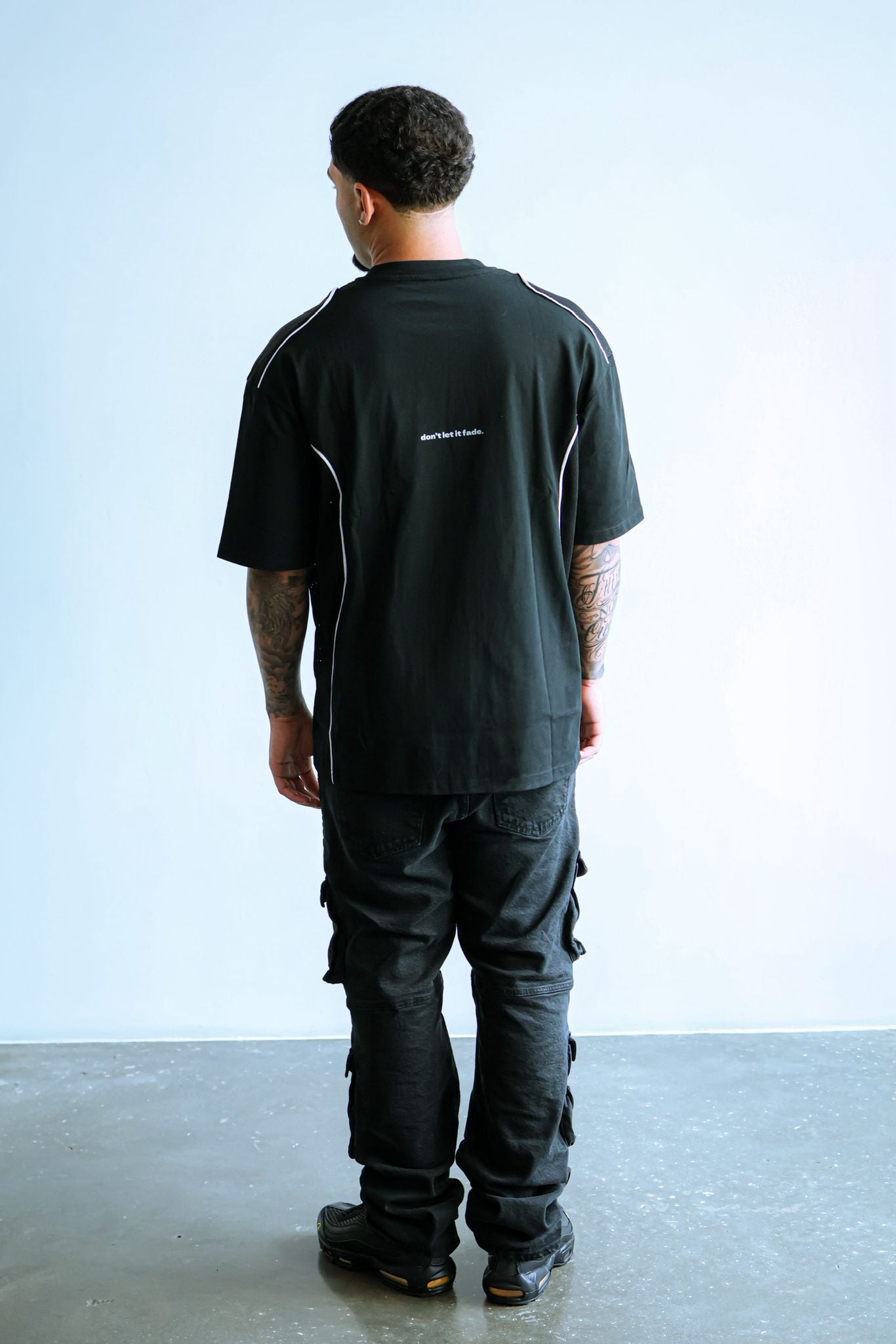 Don’t Let It Fade Tee Black