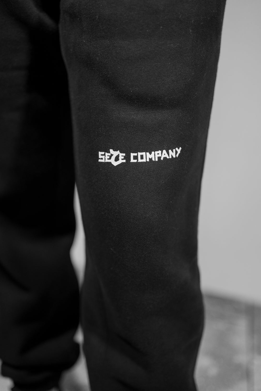 Double Sete Sweatpants