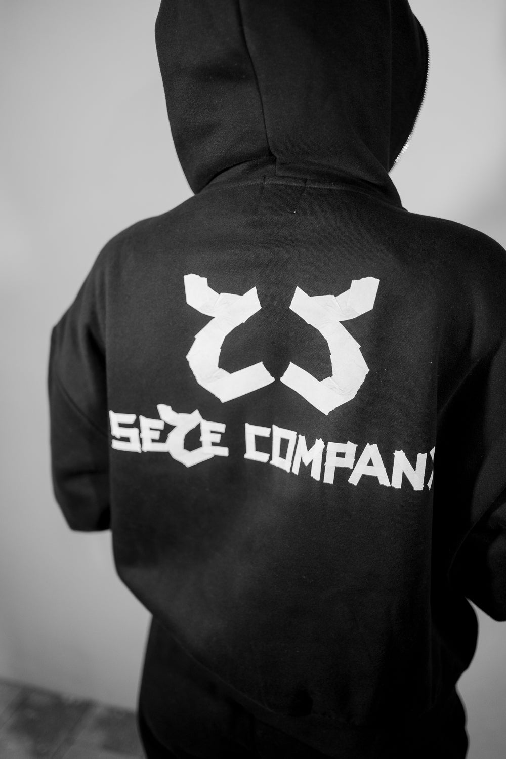 Double Sete Full-Zip Hoodie